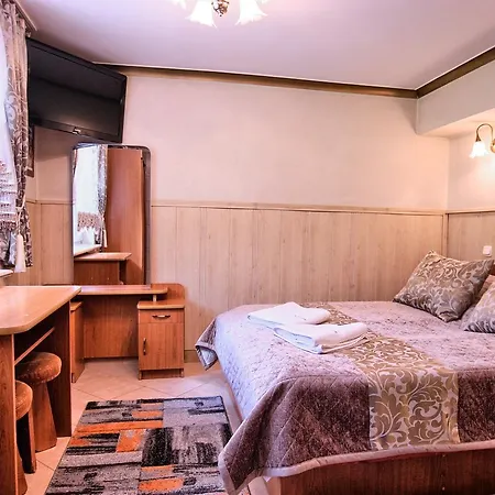 Zakobystra Homestay *